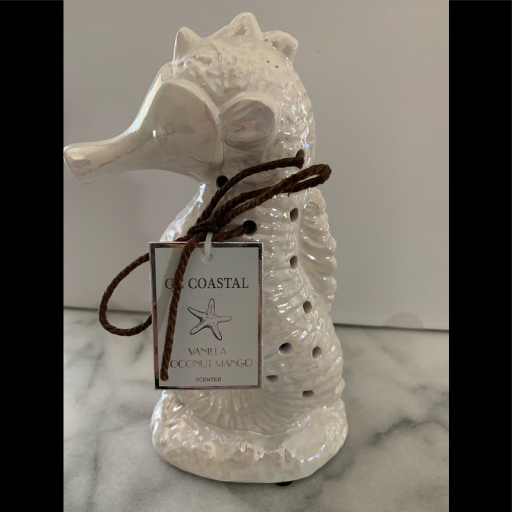 Ceramic Sea Horse PotPourri Vanilla, Coconut, Mango Scent